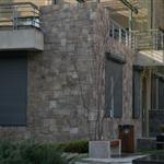 ���m�e��