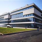 ��������V��