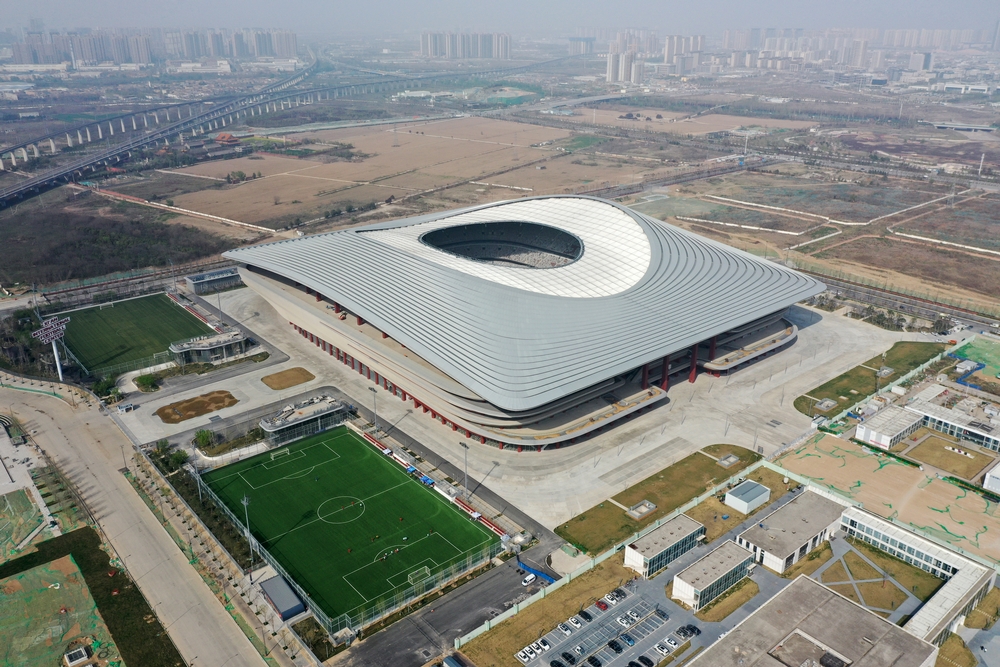 �������H��������